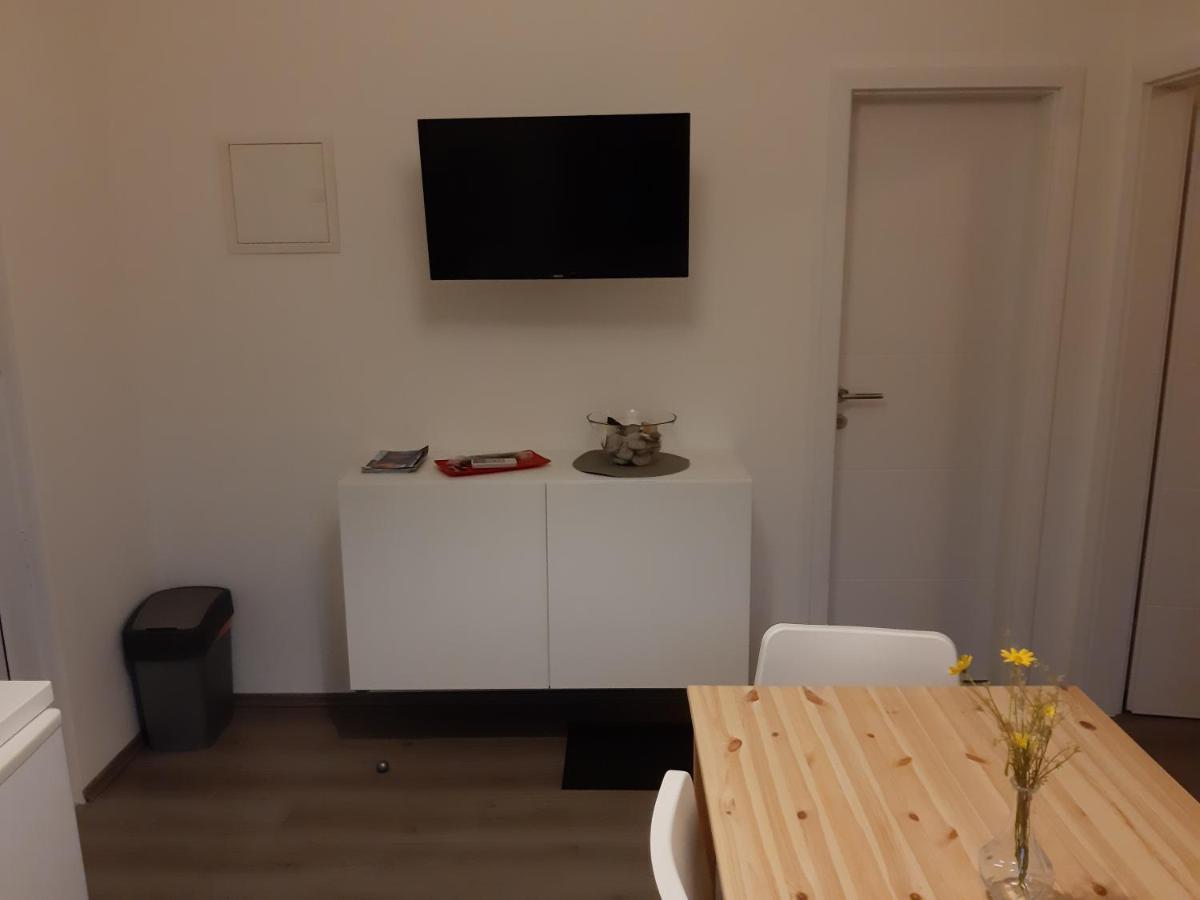 Natasa Apartments Krk Vrh  Exterior foto